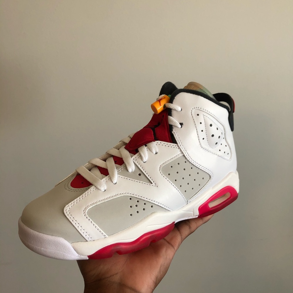 Jordan Hare 6’s